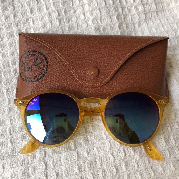 Ray-Ban Accessories - Ray-Ban RB2180 Sunglasses